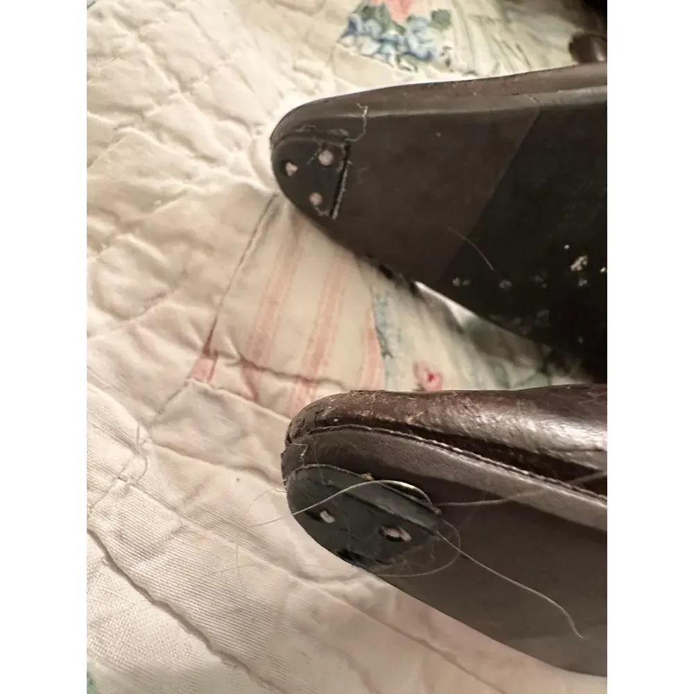 VINTAGE MANOLO BLAHNIK KITTEN HEEL ANKLE CHELSEA BOOTS